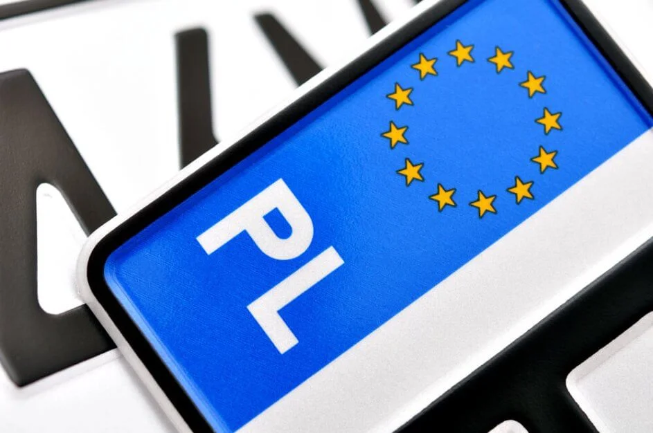 Tablice rejestracyjne w Polsce – wyjaśniamy oznaczenia