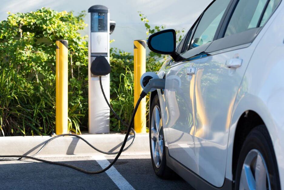 Ile kosztuje ładowanie samochodu elektrycznego?