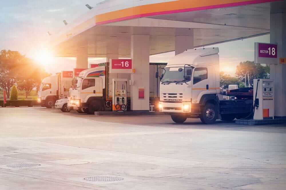 Jak obniżyć koszty paliwa w&nbsp;firmie transportowej?